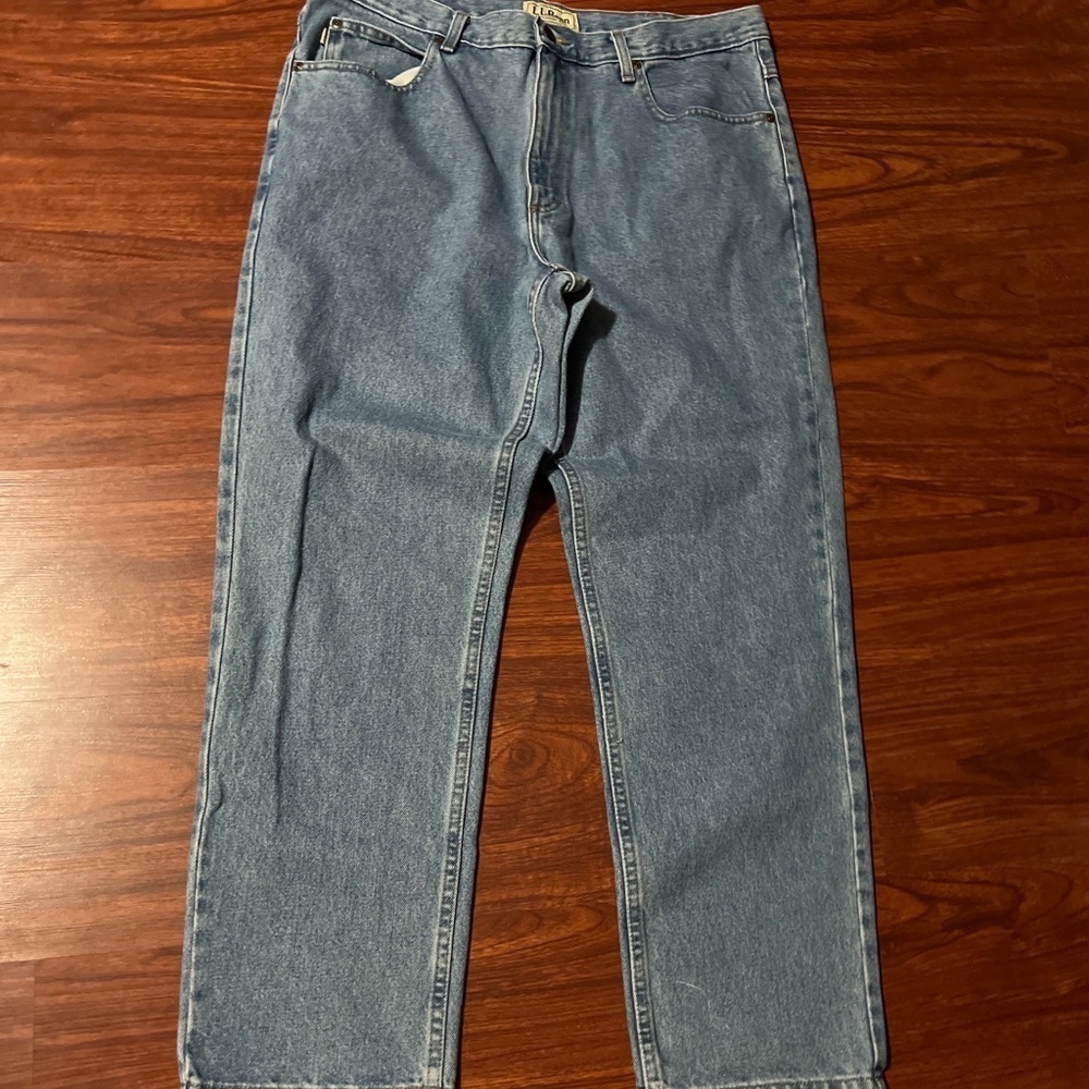 Mens LL Bean Classic fit  straight leg 36x29